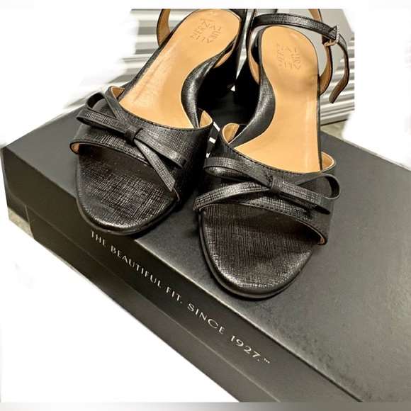 Naturalizer Deandra Black Bow Block Heeled Sandals 8 Wide - Picture 14 of 16